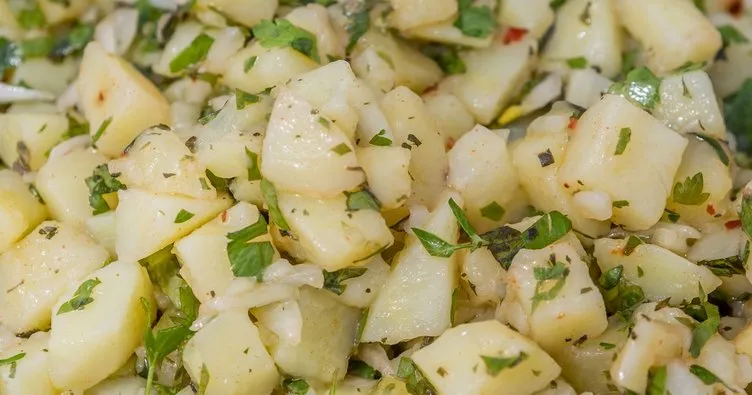 752x395 patates salatasi tarifi patates salatasi nasil yapilir 1586875335904